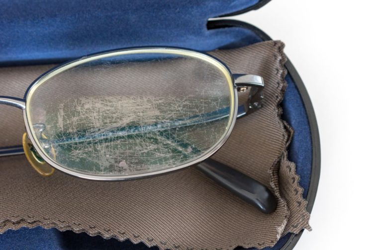 How to Remove Scratches from Glasses Red Deer & Rimbey